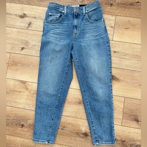 Levis Silver Tab Jeans Womens 28W 27L Blue Mom High Relax Taper Stretch Denim